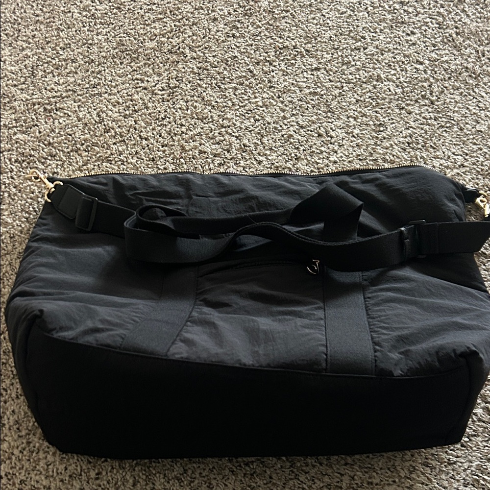 Black Universal Thread Weekender Bag - image 3